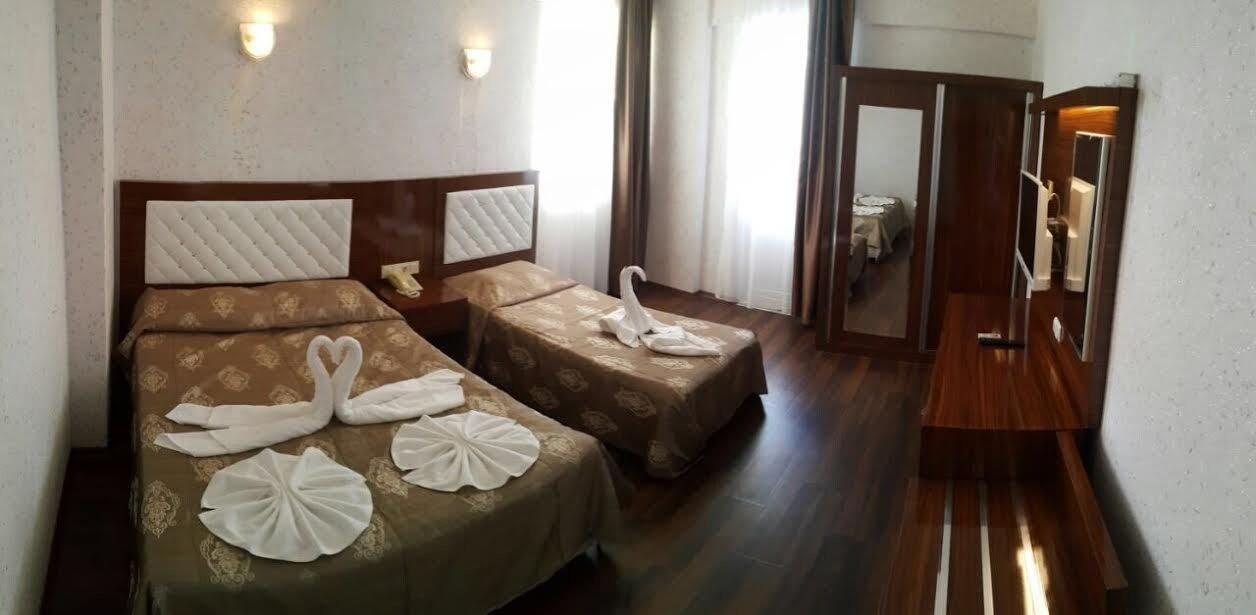 Club Bayar Beach Hotel 阿拉尼亚 外观 照片