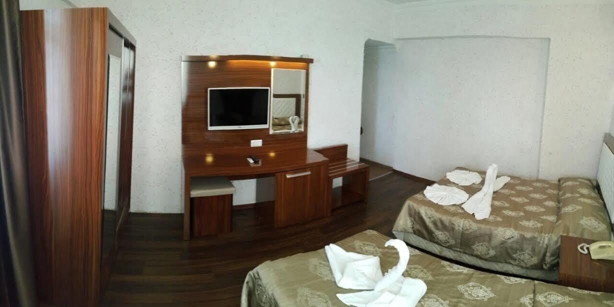 Club Bayar Beach Hotel 阿拉尼亚 外观 照片