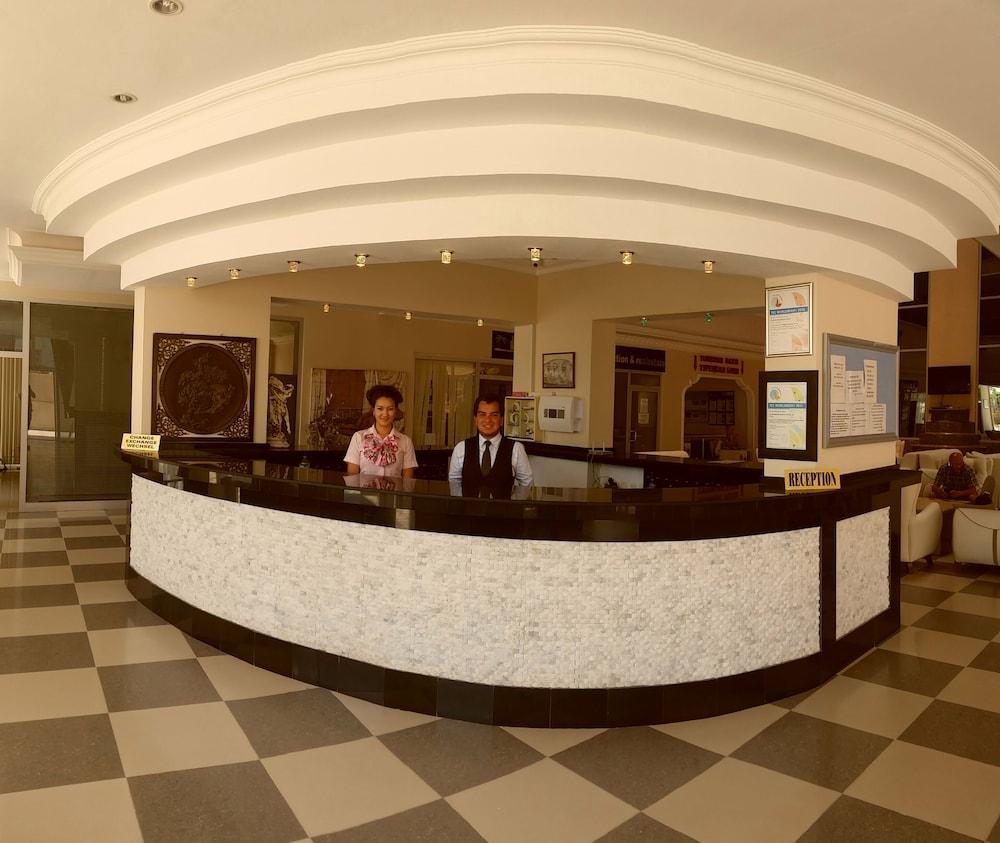 Club Bayar Beach Hotel 阿拉尼亚 外观 照片