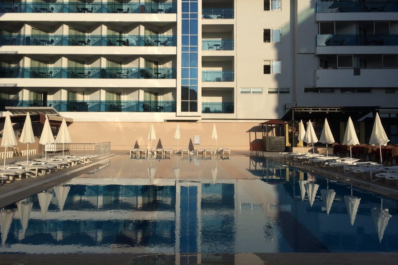 Club Bayar Beach Hotel 阿拉尼亚 外观 照片
